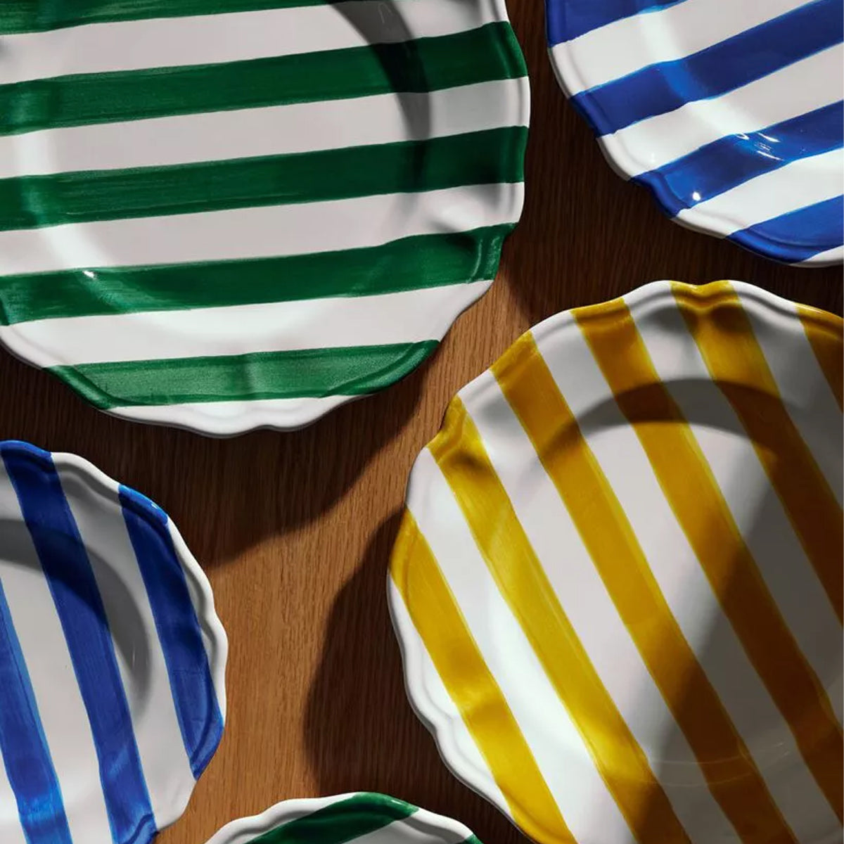 צלחת מנה עיקרית פסים צהובה